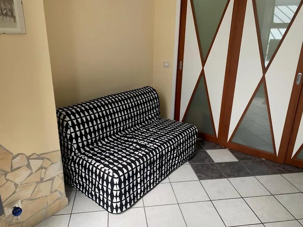 Playa Apartment 230 - 230 Bis Catania 0*,  Italien